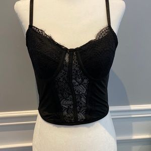 No brand, no name, boustier/corset, perfect condition, never worn, size small